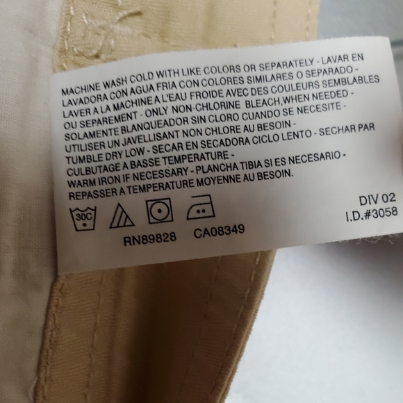 Gloria Vanderbilt khaki safari shorts Women's size 10 - Picture 5 of 7